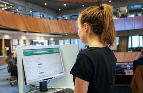 Studierende in der Bibliothek der Wageningen University &amp; Research