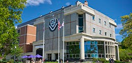 foto: University of Scranton Weinberg Memorial Library, buitenkant