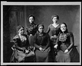 Stafmedewerkers van de Women's League in Newport, Rhode Island Stafmedewerkers van de Women's League in Newport, Rhode Island