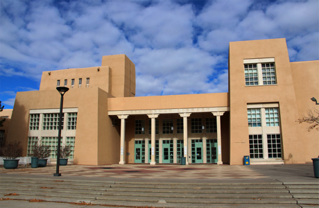 foto: exterior de la Zimmerman Library, University of New Mexico