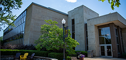 foto: Ritter Library aan de Baldwin Wallace University, buitenzijde